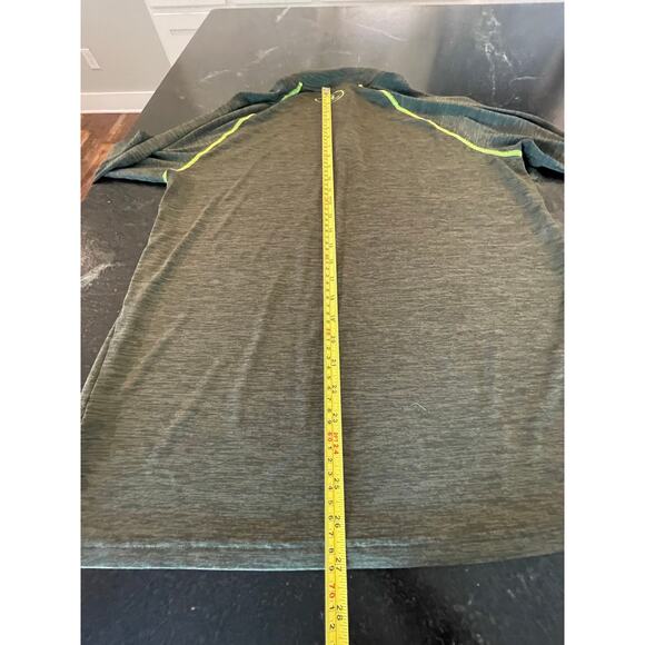 Under Armour Green and Neon 1/4 zip long sleeve Heat Gear Large - Picture 5 of 9